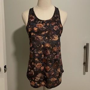 Floral lululemon work out tank